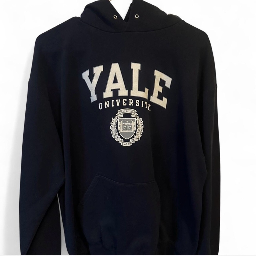 black & white Yale University hoodie